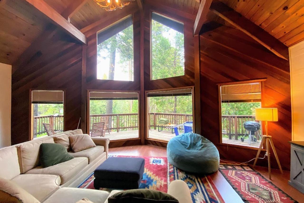 Beautiful Cabingated Parkpinecrest & Dodge Ridge Long Barn Exterior foto
