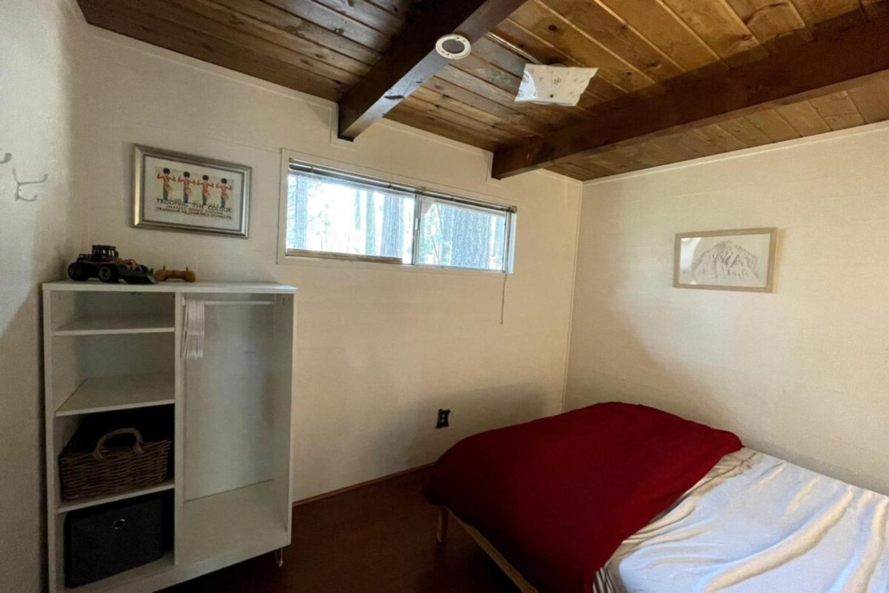 Beautiful Cabingated Parkpinecrest & Dodge Ridge Long Barn Exterior foto